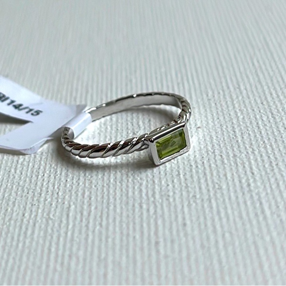 Peridot & Sterling Silver Rectangle Bezel Ring NEW